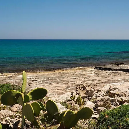 1 Bedroom Lovely In Marina di Modica