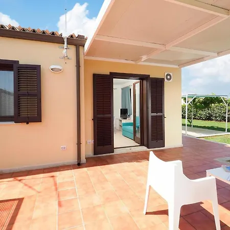 1 Bedroom Lovely In * Marina di Modica